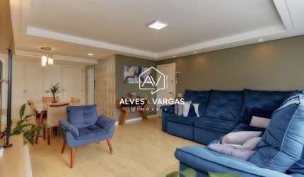 Apartamento com 4 quartos à venda na Rua Guilherme Pugsley, 946, Água Verde, Curitiba por R$ 690.000