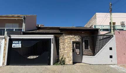 Casa - Jardim Regina