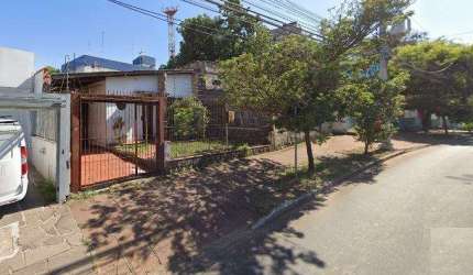 CASA 2D no bairro PASSO D AREIA em Porto Alegre