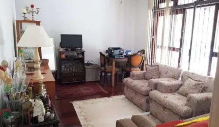 APTO 2D no bairro Menino Deus em Porto Alegre
