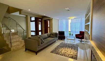 CASA 4D no bairro Vila Conceição em Porto Alegre