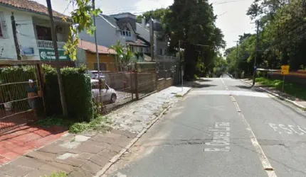 PREDIO COMERCIAL no bairro Santa Tereza em Porto Alegre