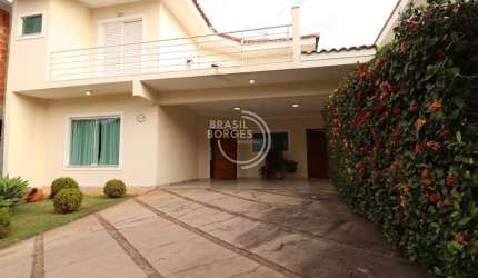 Sobrado no Villa dos Inglezes com 3 suítes, sala para 3 ambientes, sala de TV, escritório, piscina