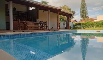 Casa em condomínio Araçoiaba da Serra 4 suites