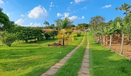 Linda Chácara Jd. Arquidiocesano Salto - Excelente. Área 2.500m².Oportunidade!!