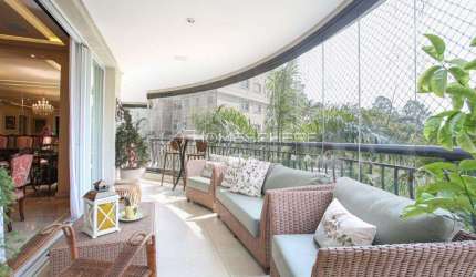 Gran Parc Vila Nova Rua Inhambu, 66. Apartamento à venda Vila Nova Conceição com 3 quartos, sendo 3 suítes, 288m², reformado, varanda, 5 vagas e lazer no Condomínio Edifício Gran Parc Vila Nova - Rua 