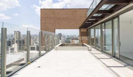 Casa Leopoldo Itaim | Cobertura triplex, 838 m², piscina, terraço, 3 suítes, lazer completo e 7 vagas. Rua Leopoldo Couto Magalhães, 623 Itaim Bibi