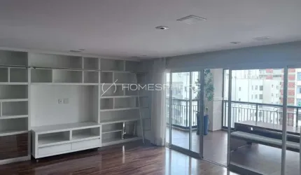 Apartamento com 234 m², 4 quartos sendo 2 suítes à venda no bairro Vila Nova Conceição.