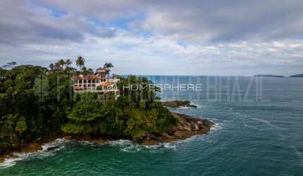 Casas à venda em Tenório, Ubatuba - SP. Mansão com área gourmet e vista para a praia do Tenório, 9 suítes, piscina, vista para o mar e arquitetura colonial espanhola