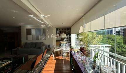 Apartamento com 103 m², 2 quartos sendo 2 suítes à venda no bairro Vila Suzana.