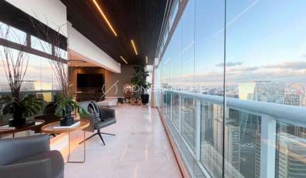 Apartamento Duplex 242m2 , à venda no bairro Itaim Bibi.