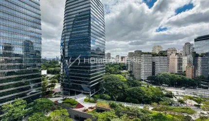 Apartamento com 102 m², 1 quarto sendo 1 suíte à venda no bairro Vila Olímpia.