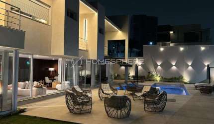 Casa de condomínio com 557 m², 4 quartos sendo 4 suítes à venda no Condominio Vila Solaia em Alphaville