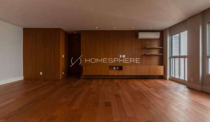 Apartamento reformado com 117 m², 2 quartos sendo 1 suíte à venda no bairro Itaim Bibi. R. Bandeira Paulista, 49 - Itaim Bibi São Paulo - SP, 04532-010