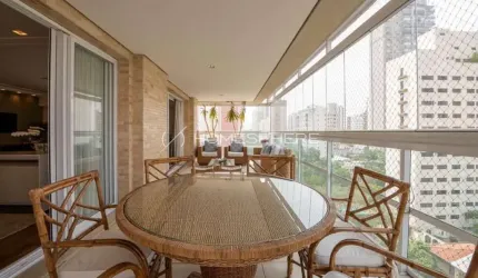 Apartamento à Venda no Condomínio Helbor Tresor Moema – Alameda dos Aicás, 492