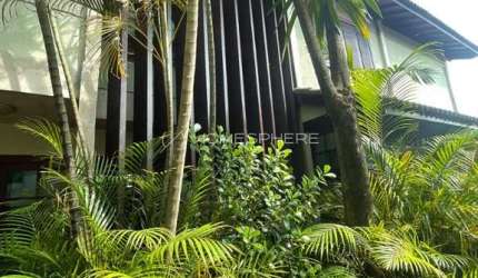 Casa de condomínio com 320 m², 3 quartos sendo 3 suítes à venda no bairro Aldeia da Serra.