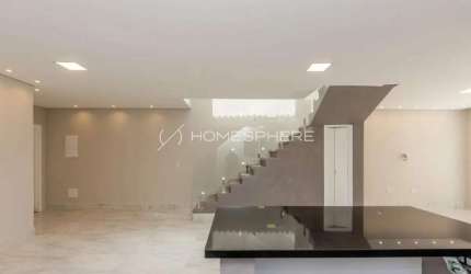 Casa de condomínio com 223 m², 3 quartos sendo 3 suítes à venda no bairro Aldeia da Serra.