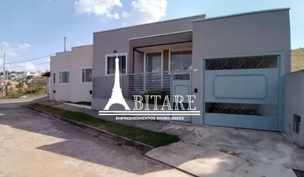 Casa para Venda em Pouso Alegre, Parque Real, 3 dormitórios, 1 suíte, 2 banheiros, 2 vagas