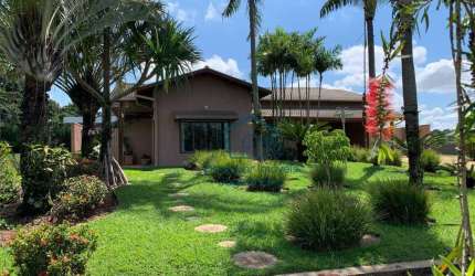 Casa com 3 dormitórios à venda, 450 m² por R$ 2.500.000,00 - Condomínio Plazza Ville - Jaguariúna/SP