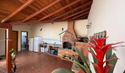 Casa à venda, 245 m² por R$ 899.000,00 - Subdivisão Gastaldo - Jaguariúna/SP