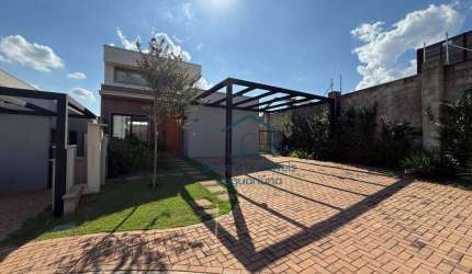 Casa com 3 dormitórios à venda, 147 m² por R$ 889.000,00 - Estância das Flores - Jaguariúna/SP