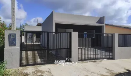 Casa a venda no Balneário Primavera