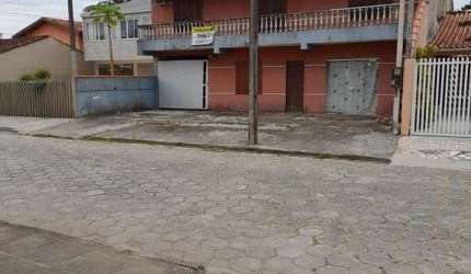 Sobrado a venda no Costa Azul - Matinhos