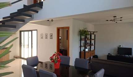 Casa em Condomínio para Locação em Cabreúva, Jacaré, 3 dormitórios, 1 suíte, 3 banheiros, 2 vagas
