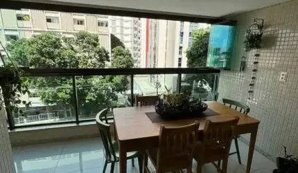 Apartamento para venda, 2 quartos, sendo 1 suíte, 1 vaga de garagem; Graça, Salvador-BA