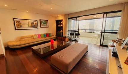 Apartamento com 4 quartos à venda na Rua do Benjoim, 47, Caminho das Árvores, Salvador, 197 m2 por R$ 950.000