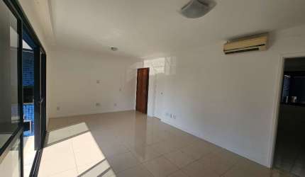 Apartamento para vender, com 106m2, 4 andar, três quartos, sendo um suíte,  2 vagas de garagem, Alphaville I, Paralela, Salvador-Ba
