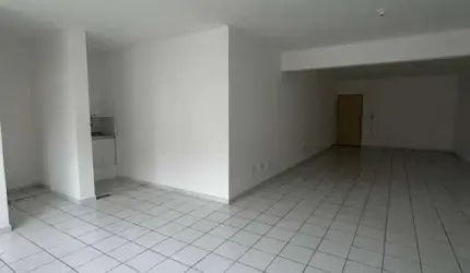 Sala Comercial a Venda na Vila Matias - Santos SP