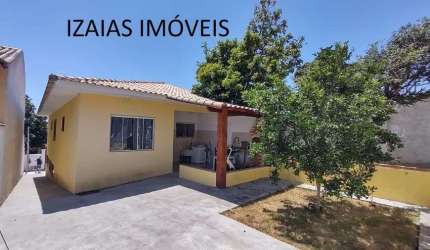 COD 322: CASA COM CHURRASQUEIRA - SAQUAREMA.