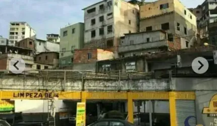 TERRENO DANIEL LISBOA/ BONOCO COM 710 M PARA DEMOLIÇÃO E CONSTRUTORA