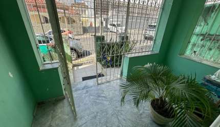 CASA PARA LOCAÇÃO NO CANELA COM 7/4  5 BANHEIROS E DUAS VAGAS SEM MOVEIS.