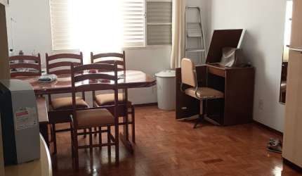 Casa bem localizada com preço diferenciado para Venda.