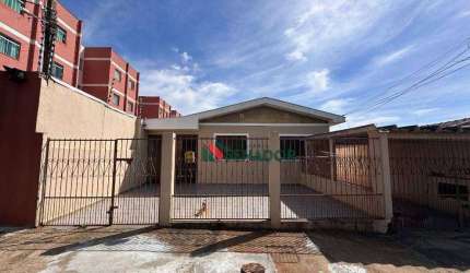 Casa com 3 dormitórios para alugar, 90 m² por R$ 1.700,00/mês - Ricardo - Londrina/PR