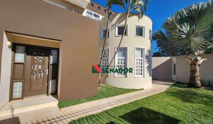 Lindo Sobrado com Aquecimento Solar com 3 dormitórios para alugar, 374 m² por R$ 8.900/mês - Parque Residencial Alcântara - Londrina/PR
