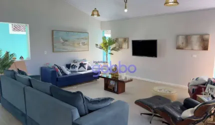 UBATUBA - PRAIA DO LÁZARO - CASA A VENDA 4 SUÍTES PRÓXIMO DA PRAIA