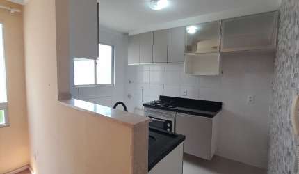Aluga-se Apartamento, semi mobiliado, Condomínio Santa Teresa!
