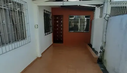 Casa com 3 quartos sendo 1 suite, em condomínio fechado no Boqueirão