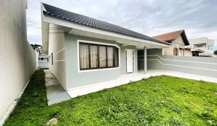 Casa em Oficinas, 3 Quartos, um deles Suíte, 3 vagas, semi-mobiliada