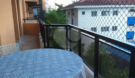 Apartamento com 4 quartos à venda ou para locação em Enseada - SP