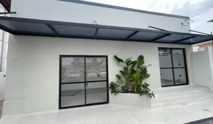 SALA COMERCIAL EM SERRARIA EM SÃO JOSÉ/SC