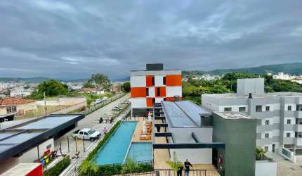 Apartamento em São José, Santin  Home Clube com 2 dormitórios
