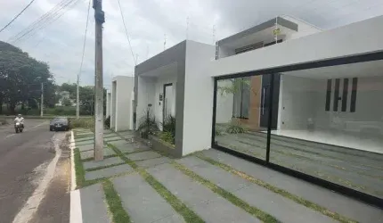 Casa alto padrão para venda com 3 quartos em Caldas Novas - GO