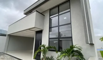 Casa Alto Padrão com 03 quartos turista em Caldas Novas GO