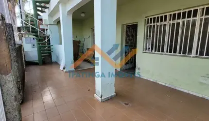 Casa de 3 quartos e 1 vaga de garaem no Cidade Nobre