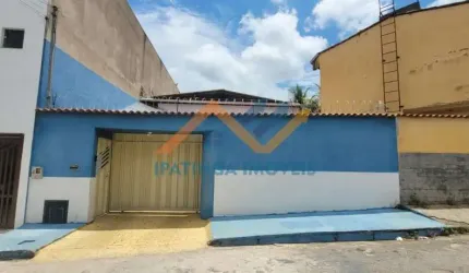 Casa de 3 quartos e 3 vagas de garagem no Cidade Nova
