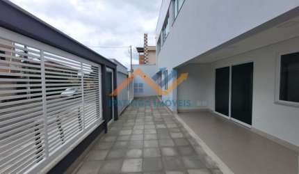 Casa de luxo no Amaro Lanari - Coronel Fabriciano